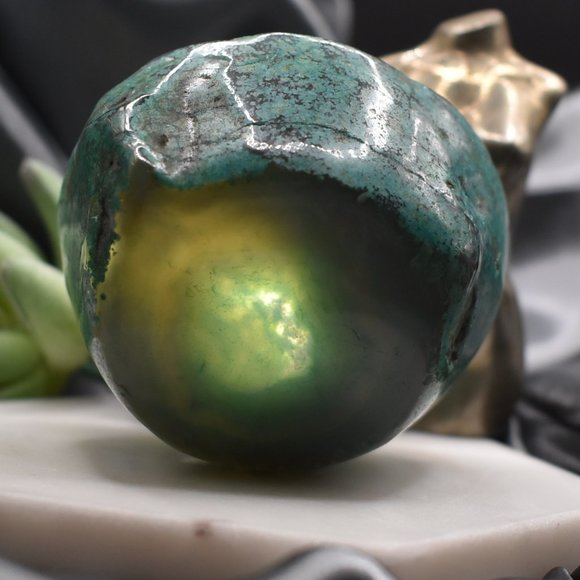 Teal Chalcedony Altar Bowl - Picture 3 of 3